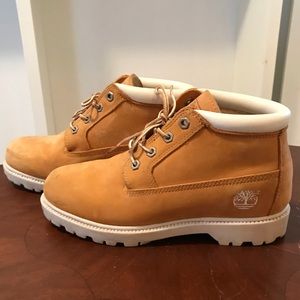Timberland waterproof woman’s boot